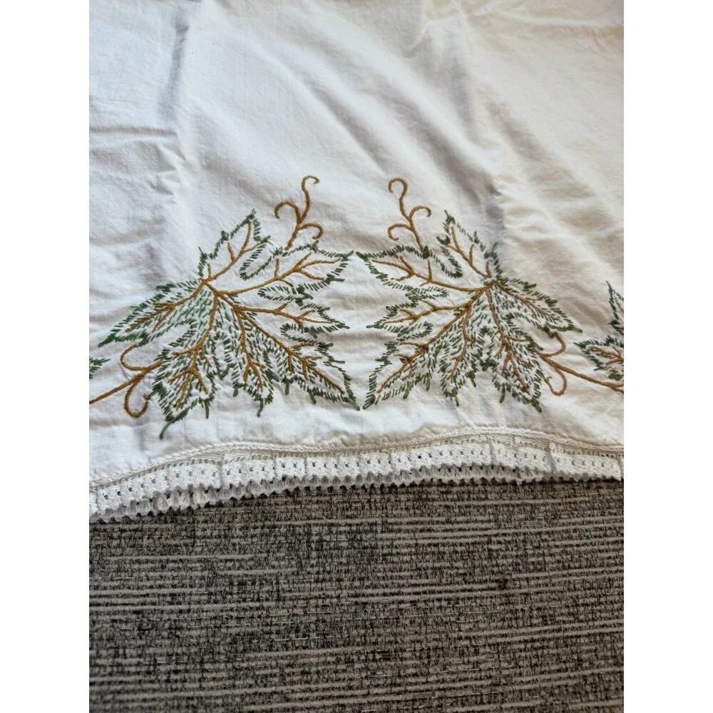 Vintage Embroidered PillowCase Green Floral Fall Foliage Standard Size
